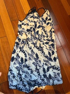 Vix, short wraparound Navy Floral Sundress